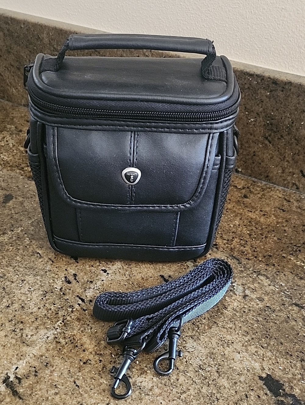 Icon C Black Faux Leather Camera Case With Detach Strap Pockets Zips